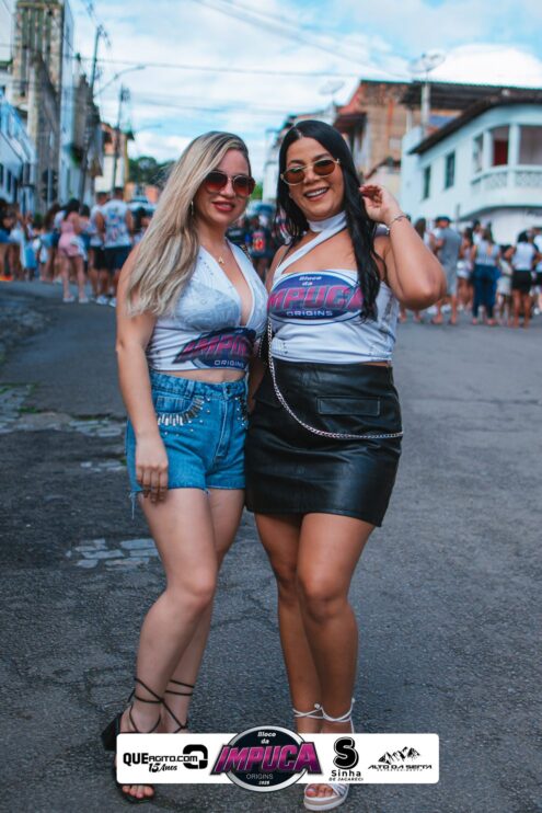 Bloco da Impuca completa 15 anos e arrasta multidão pelas ruas de Camacã 326