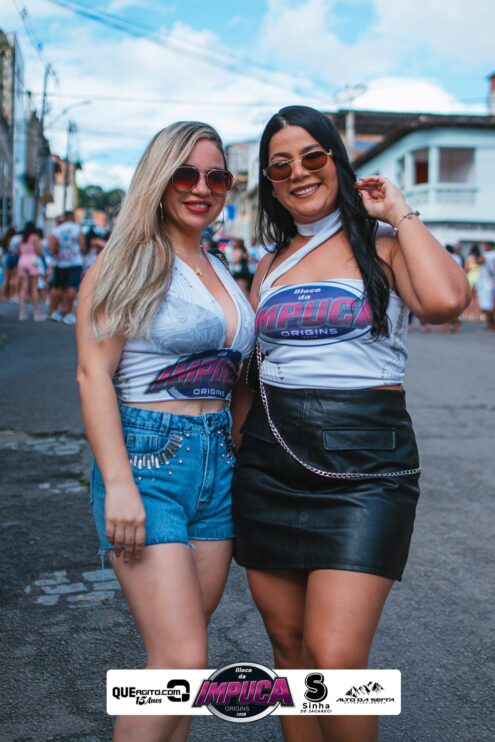 Bloco da Impuca completa 15 anos e arrasta multidão pelas ruas de Camacã 328