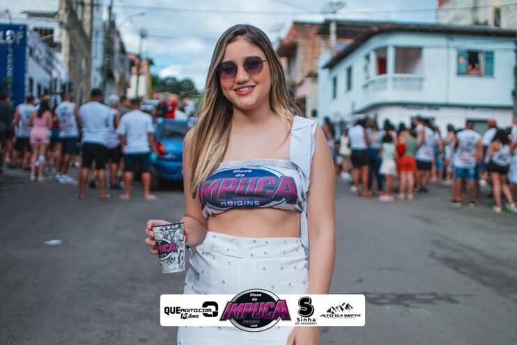 Bloco da Impuca completa 15 anos e arrasta multidão pelas ruas de Camacã 680