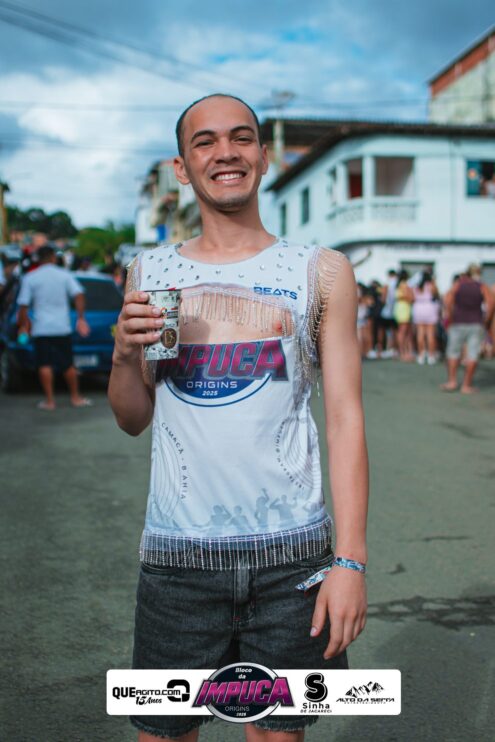 Bloco da Impuca completa 15 anos e arrasta multidão pelas ruas de Camacã 714