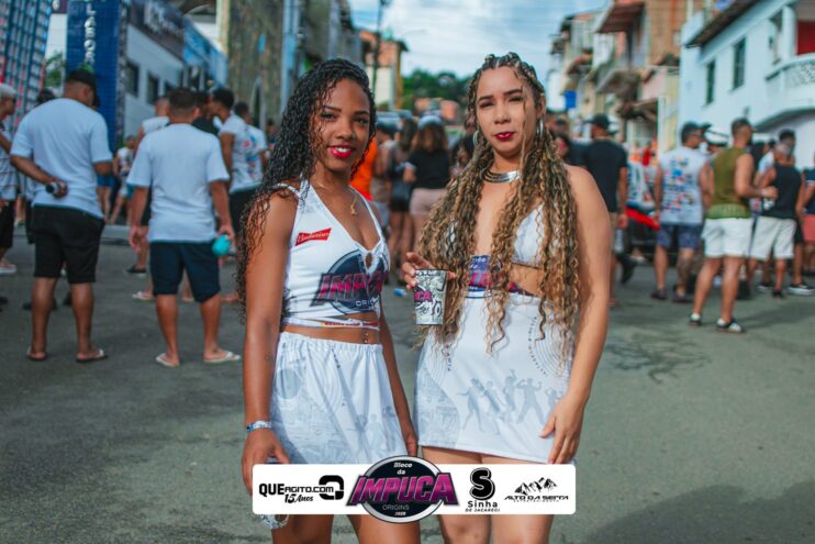 Bloco da Impuca completa 15 anos e arrasta multidão pelas ruas de Camacã 734