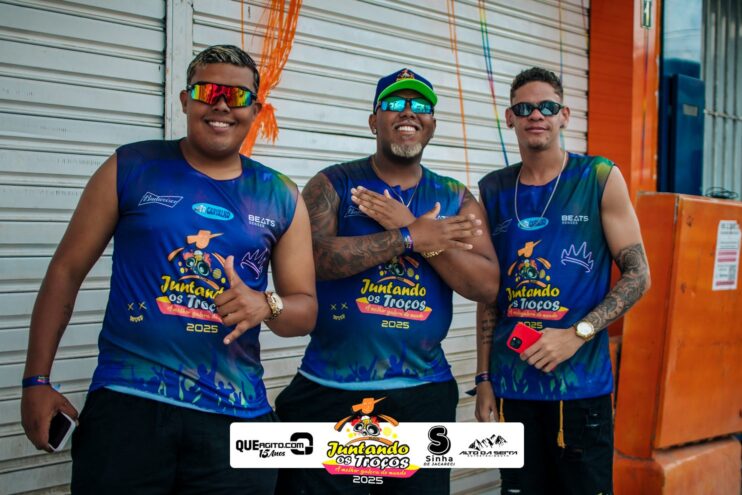 Bloco Juntando Os Troços agita a avenida no Festival do Cacau e Chocolate 2025 22