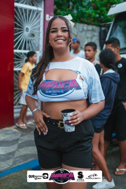 Bloco da Impuca completa 15 anos e arrasta multidão pelas ruas de Camacã 744