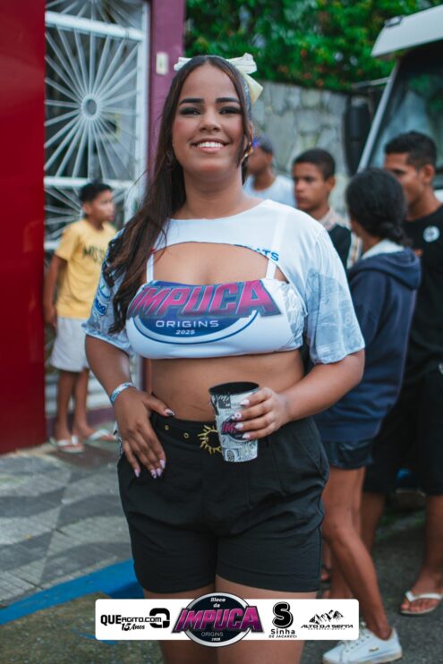 Bloco da Impuca completa 15 anos e arrasta multidão pelas ruas de Camacã 745