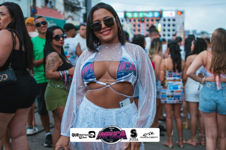 Bloco da Impuca completa 15 anos e arrasta multidão pelas ruas de Camacã 757