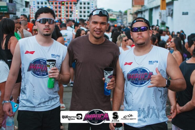 Bloco da Impuca completa 15 anos e arrasta multidão pelas ruas de Camacã 764