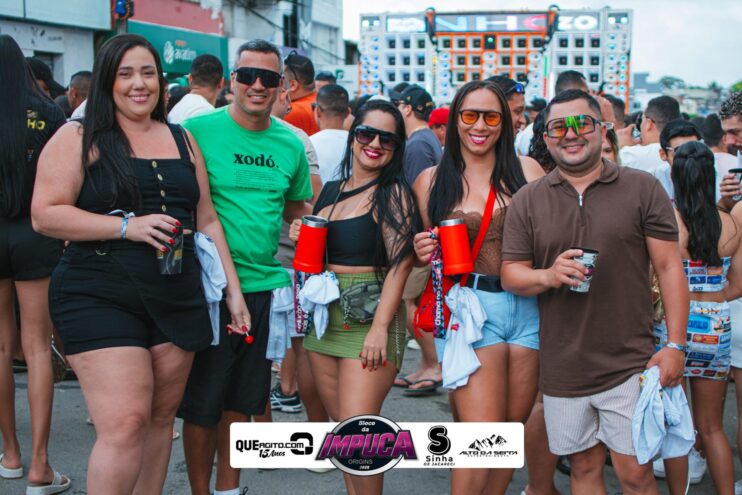 Bloco da Impuca completa 15 anos e arrasta multidão pelas ruas de Camacã 766