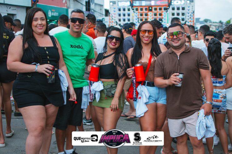 Bloco da Impuca completa 15 anos e arrasta multidão pelas ruas de Camacã 767