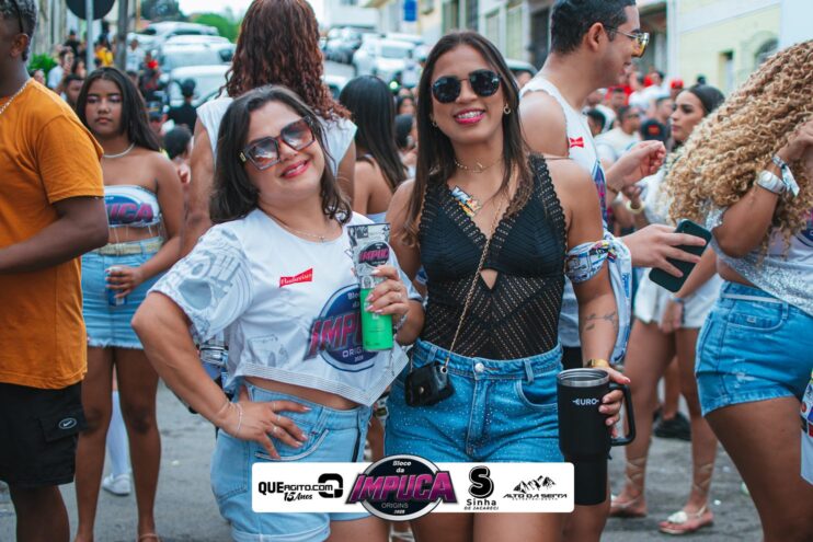 Bloco da Impuca completa 15 anos e arrasta multidão pelas ruas de Camacã 768