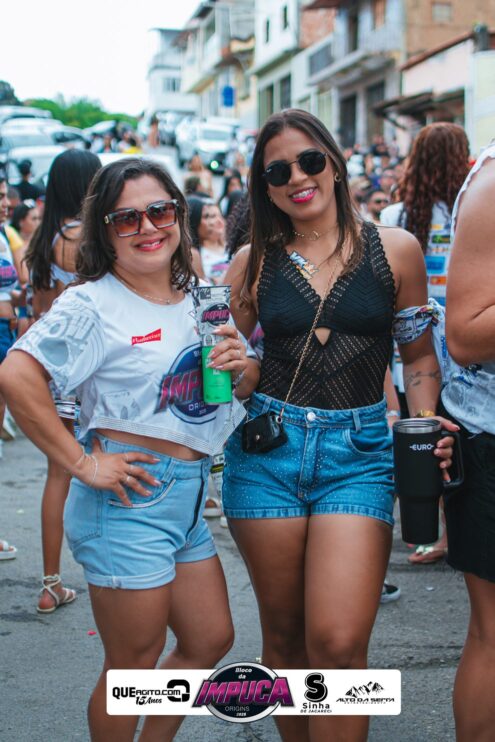 Bloco da Impuca completa 15 anos e arrasta multidão pelas ruas de Camacã 771