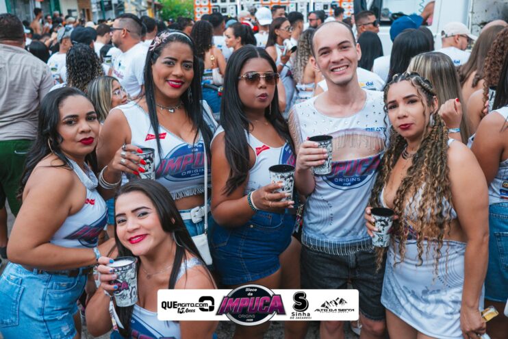 Bloco da Impuca completa 15 anos e arrasta multidão pelas ruas de Camacã 791