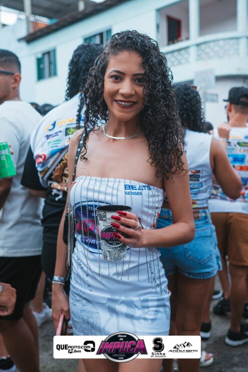 Bloco da Impuca completa 15 anos e arrasta multidão pelas ruas de Camacã 802