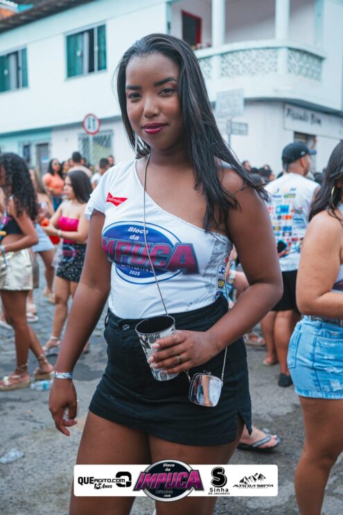 Bloco da Impuca completa 15 anos e arrasta multidão pelas ruas de Camacã 805