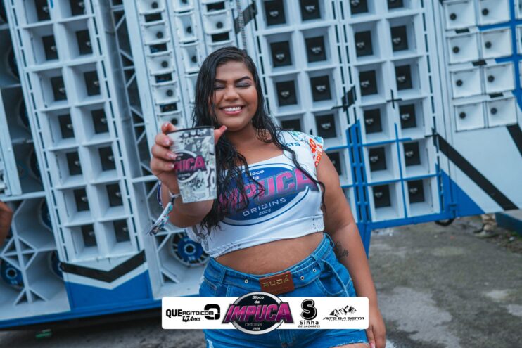 Bloco da Impuca completa 15 anos e arrasta multidão pelas ruas de Camacã 823