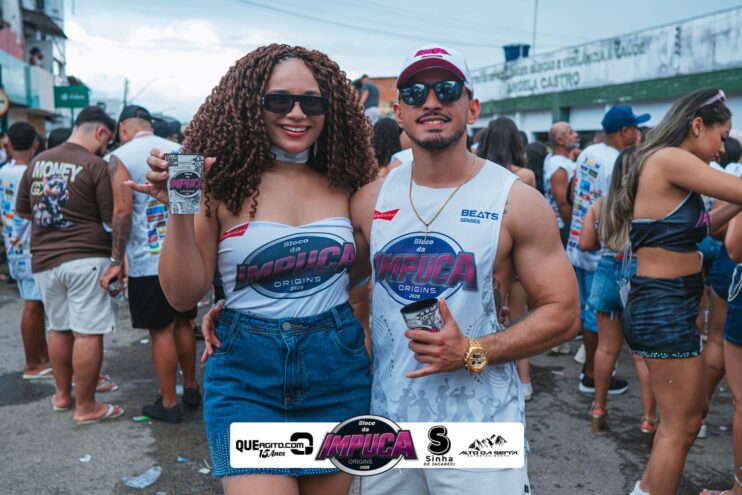 Bloco da Impuca completa 15 anos e arrasta multidão pelas ruas de Camacã 838