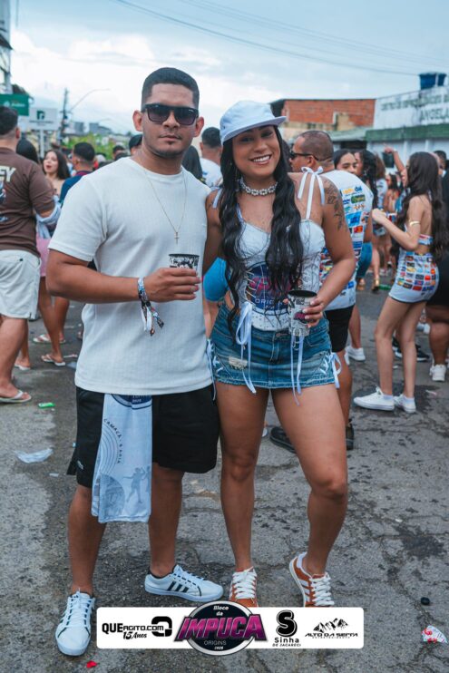 Bloco da Impuca completa 15 anos e arrasta multidão pelas ruas de Camacã 843