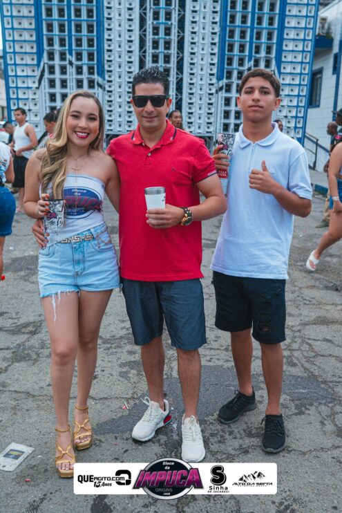 Bloco da Impuca completa 15 anos e arrasta multidão pelas ruas de Camacã 863