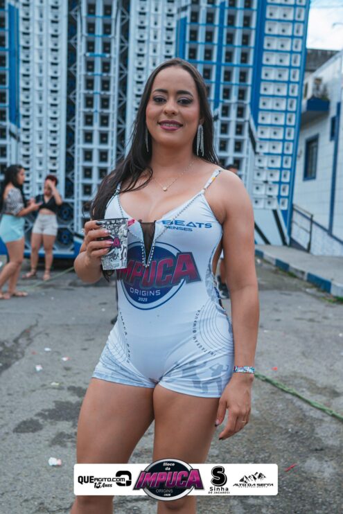 Bloco da Impuca completa 15 anos e arrasta multidão pelas ruas de Camacã 874