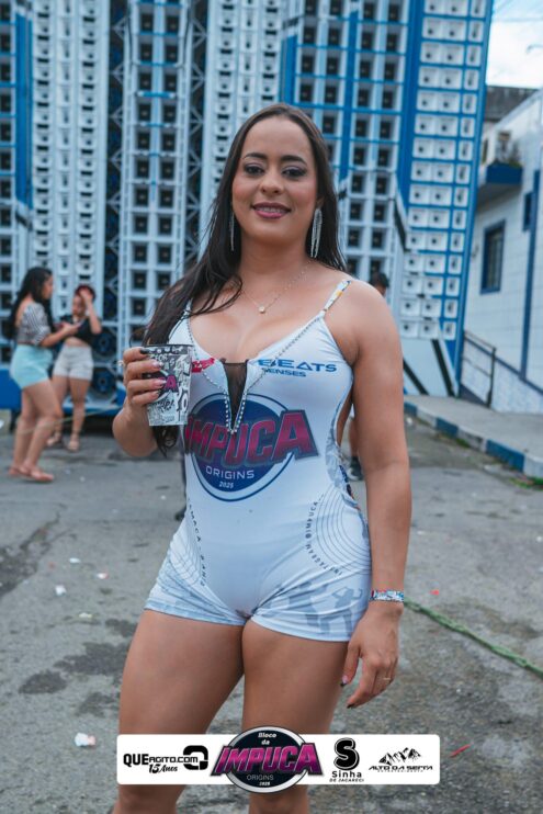 Bloco da Impuca completa 15 anos e arrasta multidão pelas ruas de Camacã 875