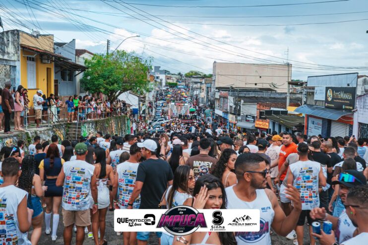 Bloco da Impuca completa 15 anos e arrasta multidão pelas ruas de Camacã 880