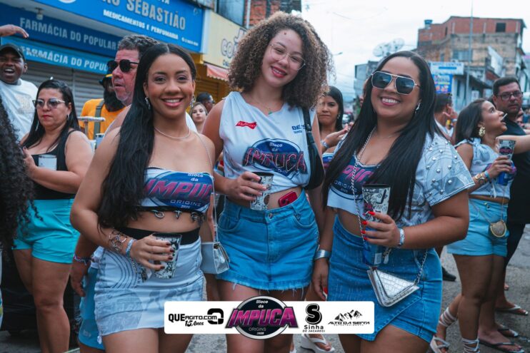 Bloco da Impuca completa 15 anos e arrasta multidão pelas ruas de Camacã 896