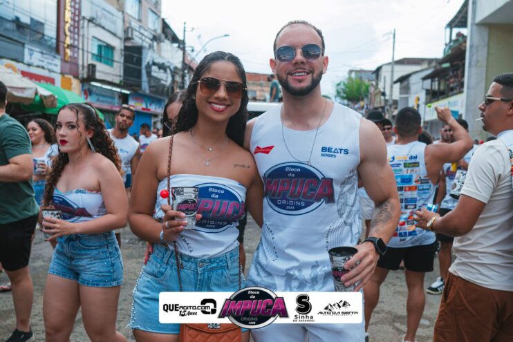 Bloco da Impuca completa 15 anos e arrasta multidão pelas ruas de Camacã 907