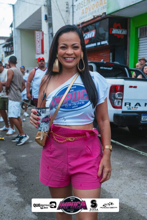 Bloco da Impuca completa 15 anos e arrasta multidão pelas ruas de Camacã 928