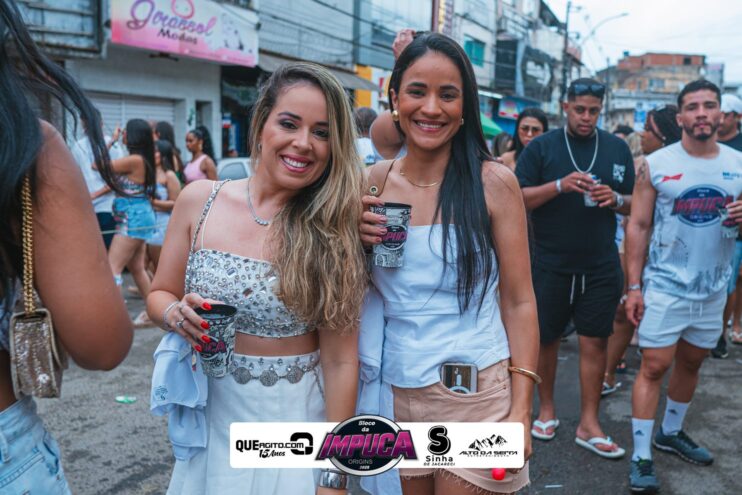 Bloco da Impuca completa 15 anos e arrasta multidão pelas ruas de Camacã 937