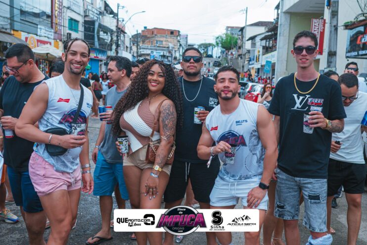 Bloco da Impuca completa 15 anos e arrasta multidão pelas ruas de Camacã 941