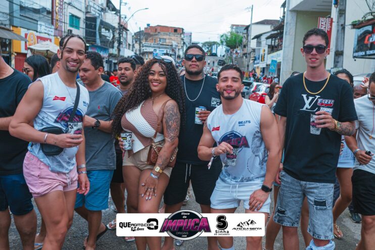 Bloco da Impuca completa 15 anos e arrasta multidão pelas ruas de Camacã 942