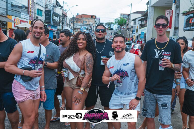 Bloco da Impuca completa 15 anos e arrasta multidão pelas ruas de Camacã 943