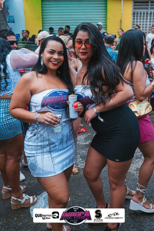 Bloco da Impuca completa 15 anos e arrasta multidão pelas ruas de Camacã 963