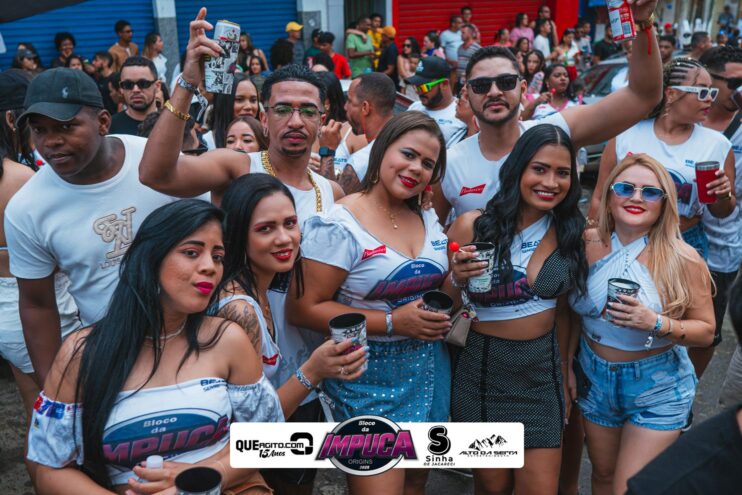 Bloco da Impuca completa 15 anos e arrasta multidão pelas ruas de Camacã 968