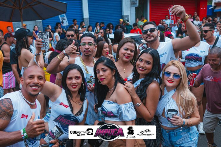 Bloco da Impuca completa 15 anos e arrasta multidão pelas ruas de Camacã 974