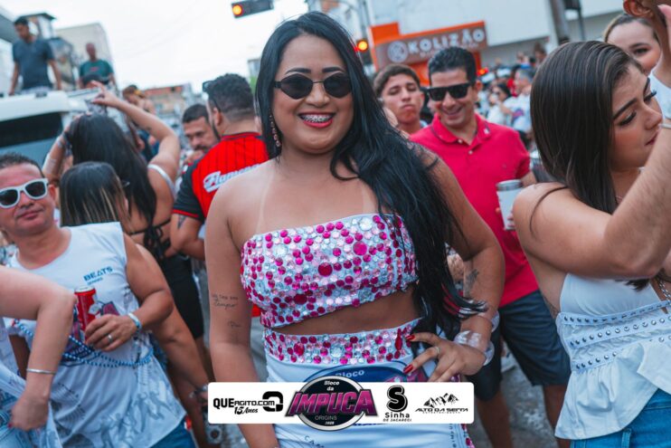 Bloco da Impuca completa 15 anos e arrasta multidão pelas ruas de Camacã 996