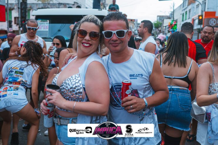 Bloco da Impuca completa 15 anos e arrasta multidão pelas ruas de Camacã 998