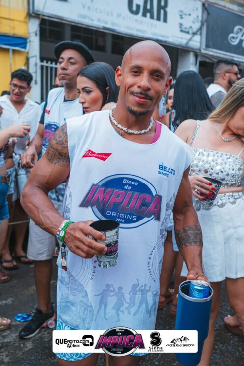Bloco da Impuca completa 15 anos e arrasta multidão pelas ruas de Camacã 1334