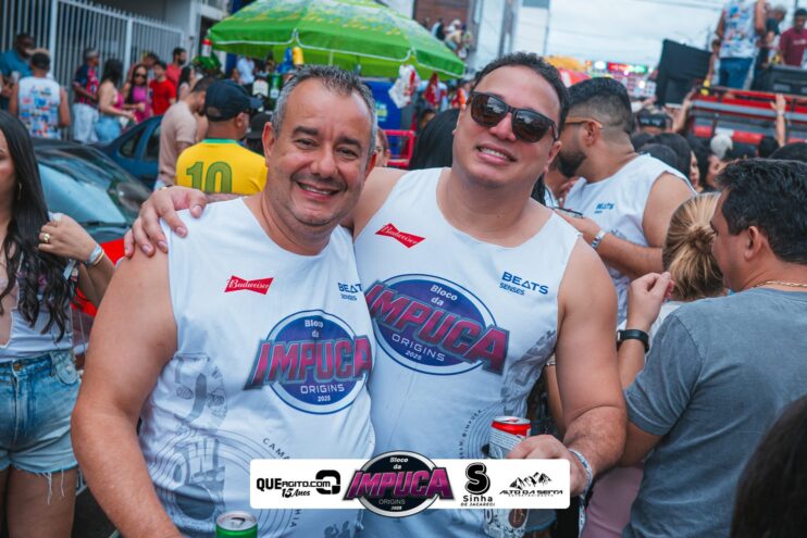 Bloco da Impuca completa 15 anos e arrasta multidão pelas ruas de Camacã 1341