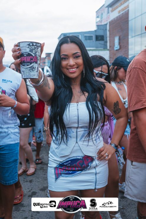 Bloco da Impuca completa 15 anos e arrasta multidão pelas ruas de Camacã 1390