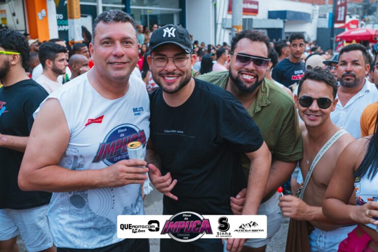 Bloco da Impuca completa 15 anos e arrasta multidão pelas ruas de Camacã 1397