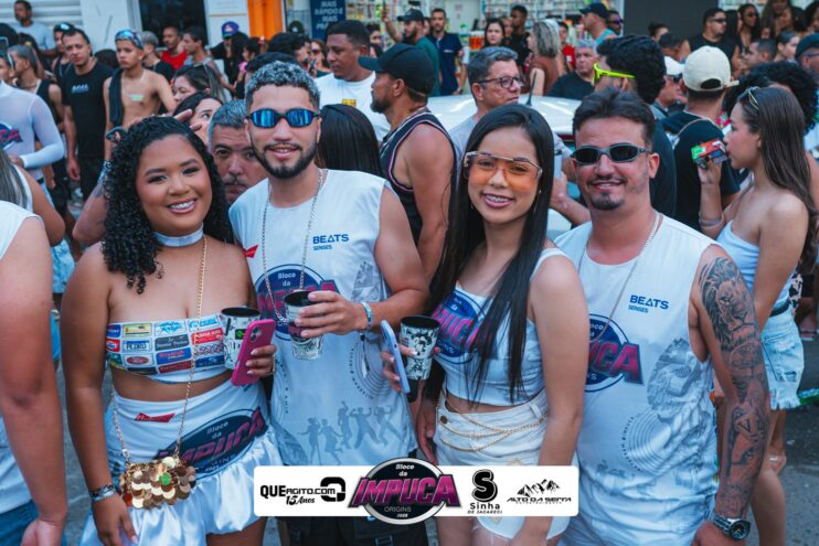 Bloco da Impuca completa 15 anos e arrasta multidão pelas ruas de Camacã 1398