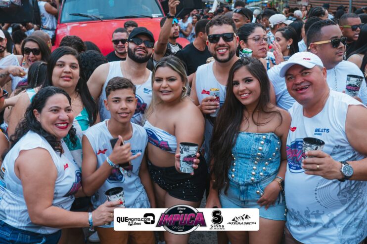 Bloco da Impuca completa 15 anos e arrasta multidão pelas ruas de Camacã 1407