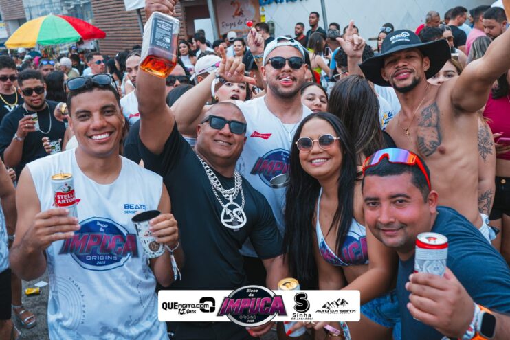 Bloco da Impuca completa 15 anos e arrasta multidão pelas ruas de Camacã 1413