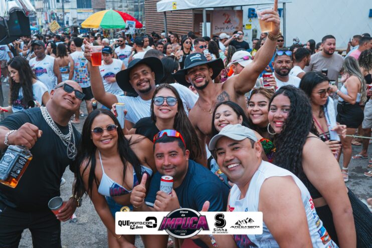 Bloco da Impuca completa 15 anos e arrasta multidão pelas ruas de Camacã 1414