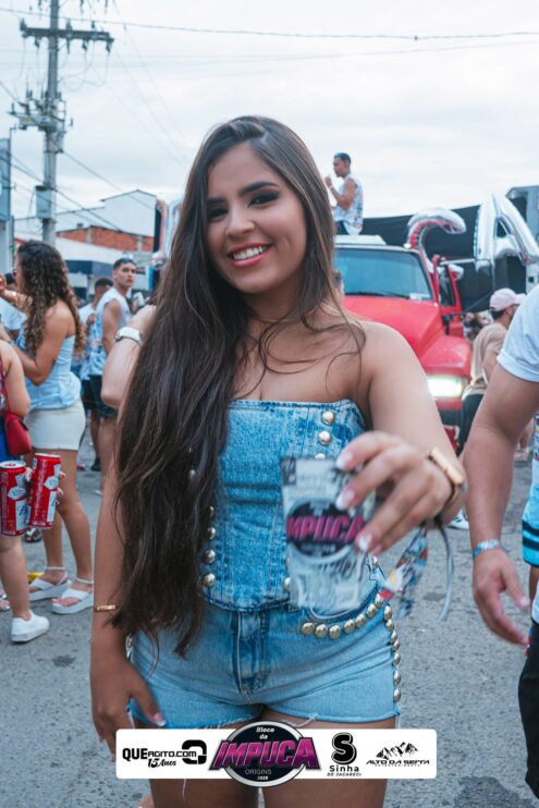 Bloco da Impuca completa 15 anos e arrasta multidão pelas ruas de Camacã 1421