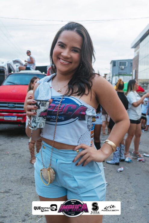 Bloco da Impuca completa 15 anos e arrasta multidão pelas ruas de Camacã 1431