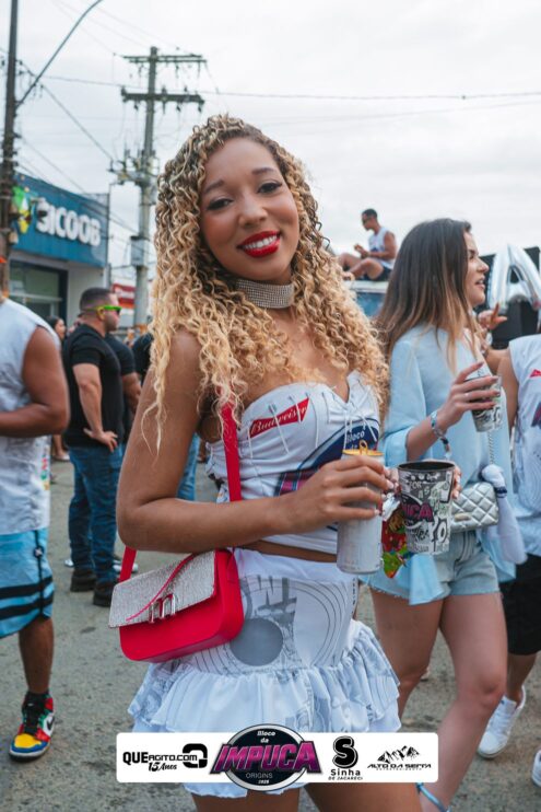 Bloco da Impuca completa 15 anos e arrasta multidão pelas ruas de Camacã 1438