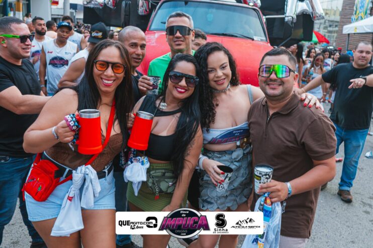 Bloco da Impuca completa 15 anos e arrasta multidão pelas ruas de Camacã 1451