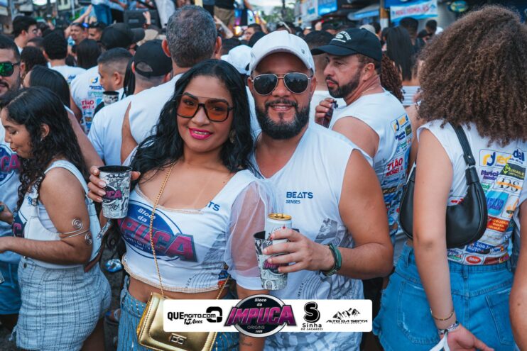 Bloco da Impuca completa 15 anos e arrasta multidão pelas ruas de Camacã 1459