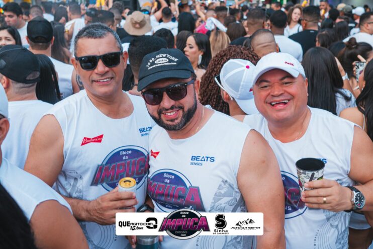 Bloco da Impuca completa 15 anos e arrasta multidão pelas ruas de Camacã 1465